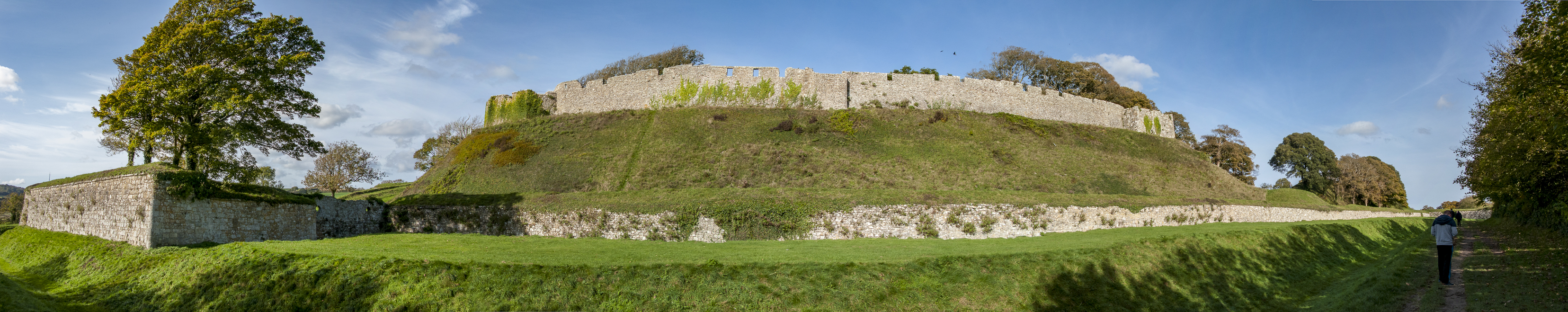 Carisbrooke_Castle_Panorama_4_copyD.jpg